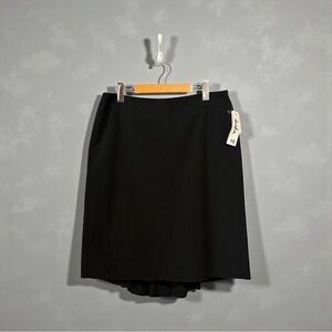David N – Classic Black Lined Skirt – Size 10